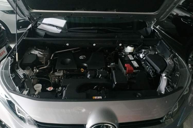 Used Toyota Wildlander 2023 2.0L CVT Four-Wheel Drive Luxury PLUS Edition Engine Bay