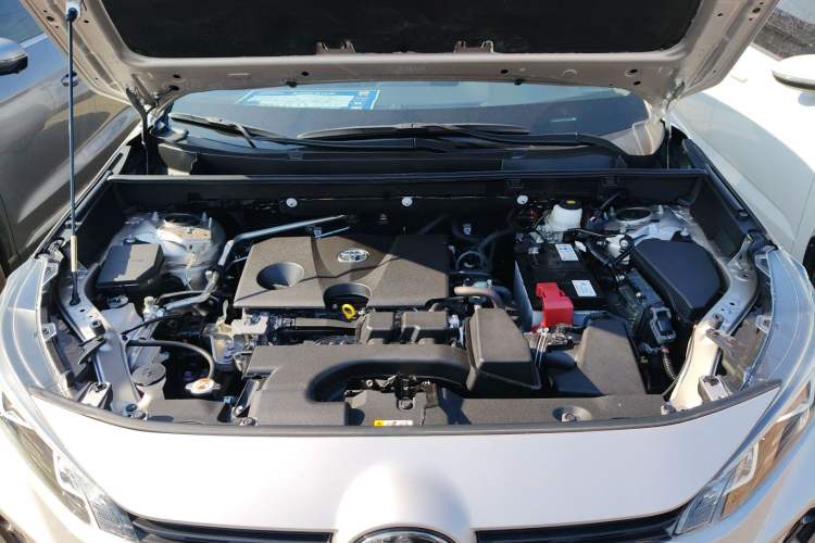 Used Toyota Wildlander 2023 2.0L CVT Two-Wheel Drive Luxury PLUS Edition Engine Bay