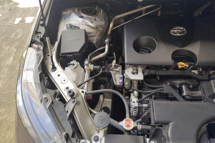 Used Toyota Wildlander 2023 2.0L CVT Two-Wheel Drive Leading Edition Engine Bay Right