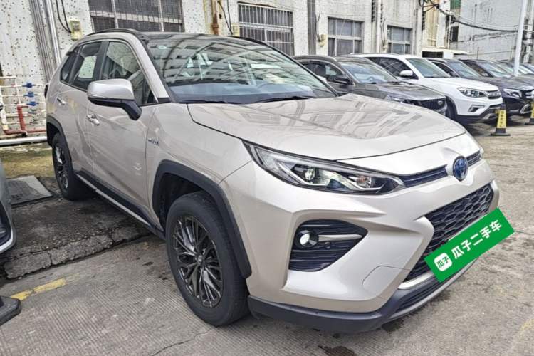 Used Toyota Wildlander 2023 Dual-Motor 2.5L E-CVT Four-Wheel Drive Prestige Edition Front Right 45 Deg