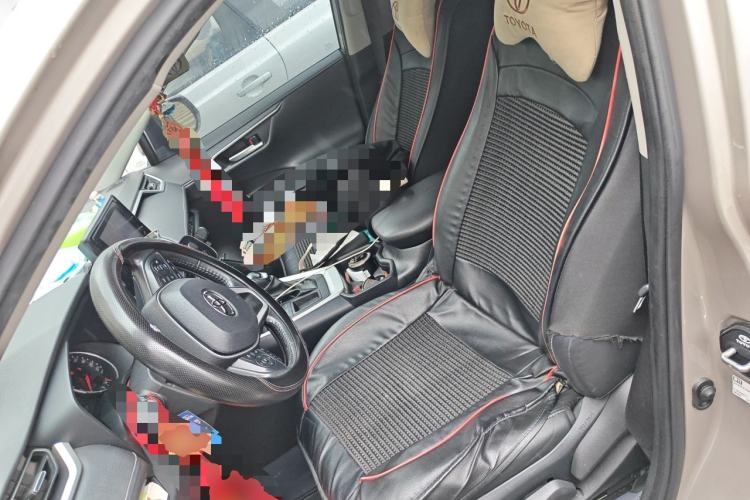Used Toyota Wildlander 2023 2.0L CVT Two-Wheel Drive Urban Edition Left Front Seat