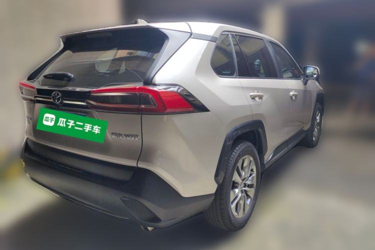 Used Toyota Wildlander 2023 2.0L CVT Two-Wheel Drive Leading Edition Rear Right 45 Deg
