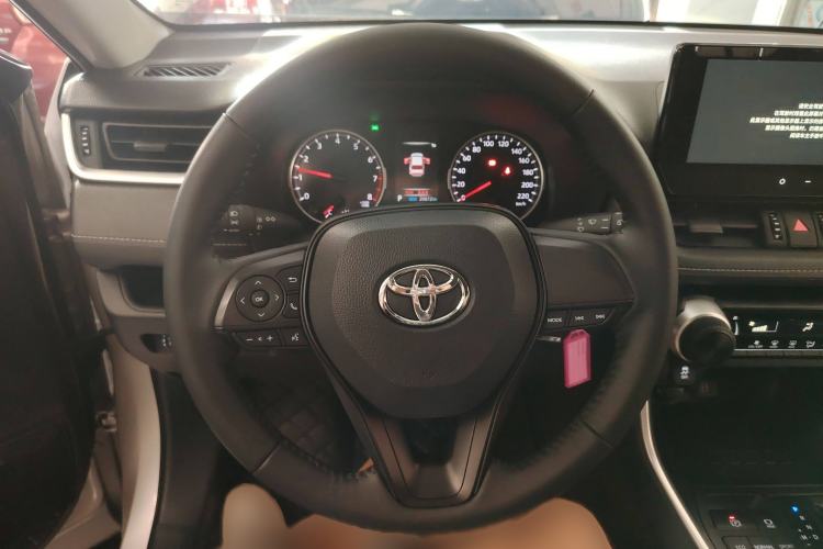 Used Toyota Wildlander 2023 2.0L CVT Two-Wheel Drive Leading Edition Steering Wheel