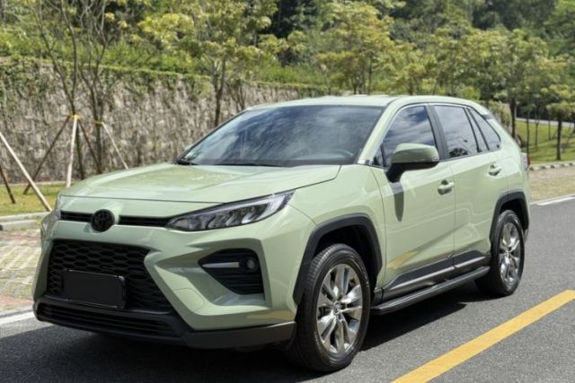 Used Toyota Wildlander 2023 2.0L CVT Two-Wheel Drive Leading Edition