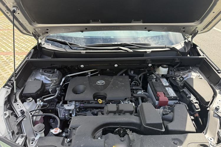 Used Toyota Wildlander 2023 2.0L CVT Two-Wheel Drive Leading Edition Interior 6