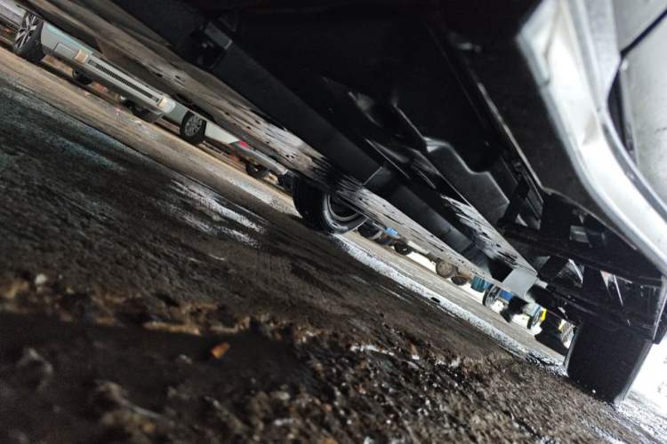 Used Toyota Wildlander 2023 2.0L CVT Two-Wheel Drive Leading Edition Chassis Front Left