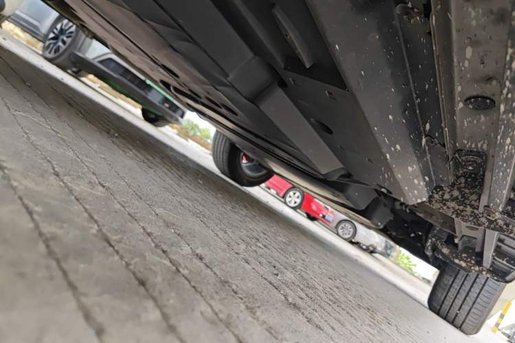 Used Toyota Wildlander 2023 Dual-Engine 2.5L E-CVT 4x4 Luxury PLUS Edition Chassis Front Left