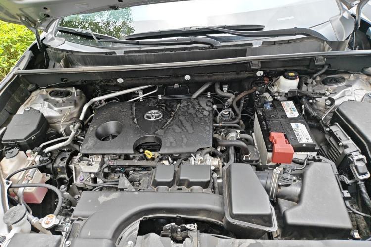 Used Toyota Wildlander 2023 2.0L CVT Two-Wheel Drive Luxury PLUS Edition Engine Bay