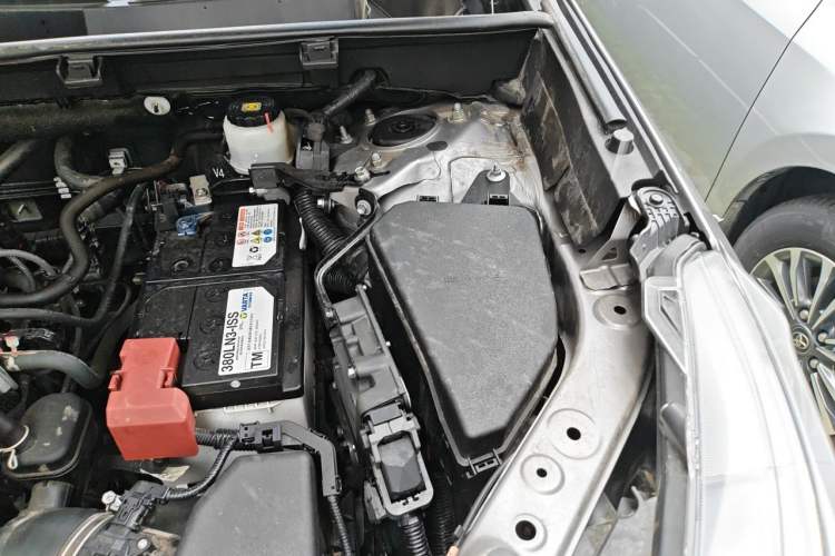 Used Toyota Wildlander 2023 2.0L CVT Two-Wheel Drive Luxury PLUS Edition Engine Bay Left