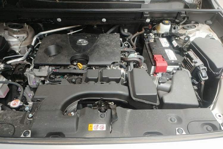 Used Toyota Wildlander 2023 2.0L CVT Two-Wheel Drive Urban Edition Engine Bay
