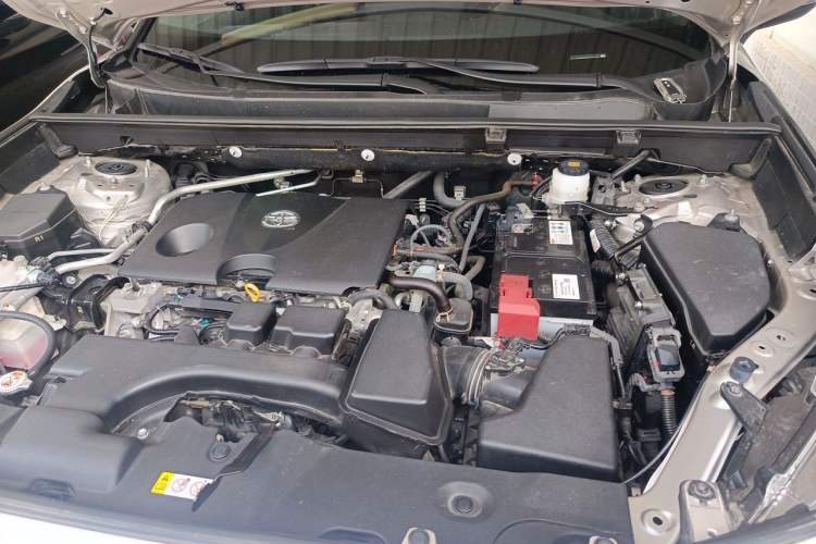 Used Toyota Wildlander 2023 2.0L CVT Two-Wheel Drive Urban Edition Engine Bay