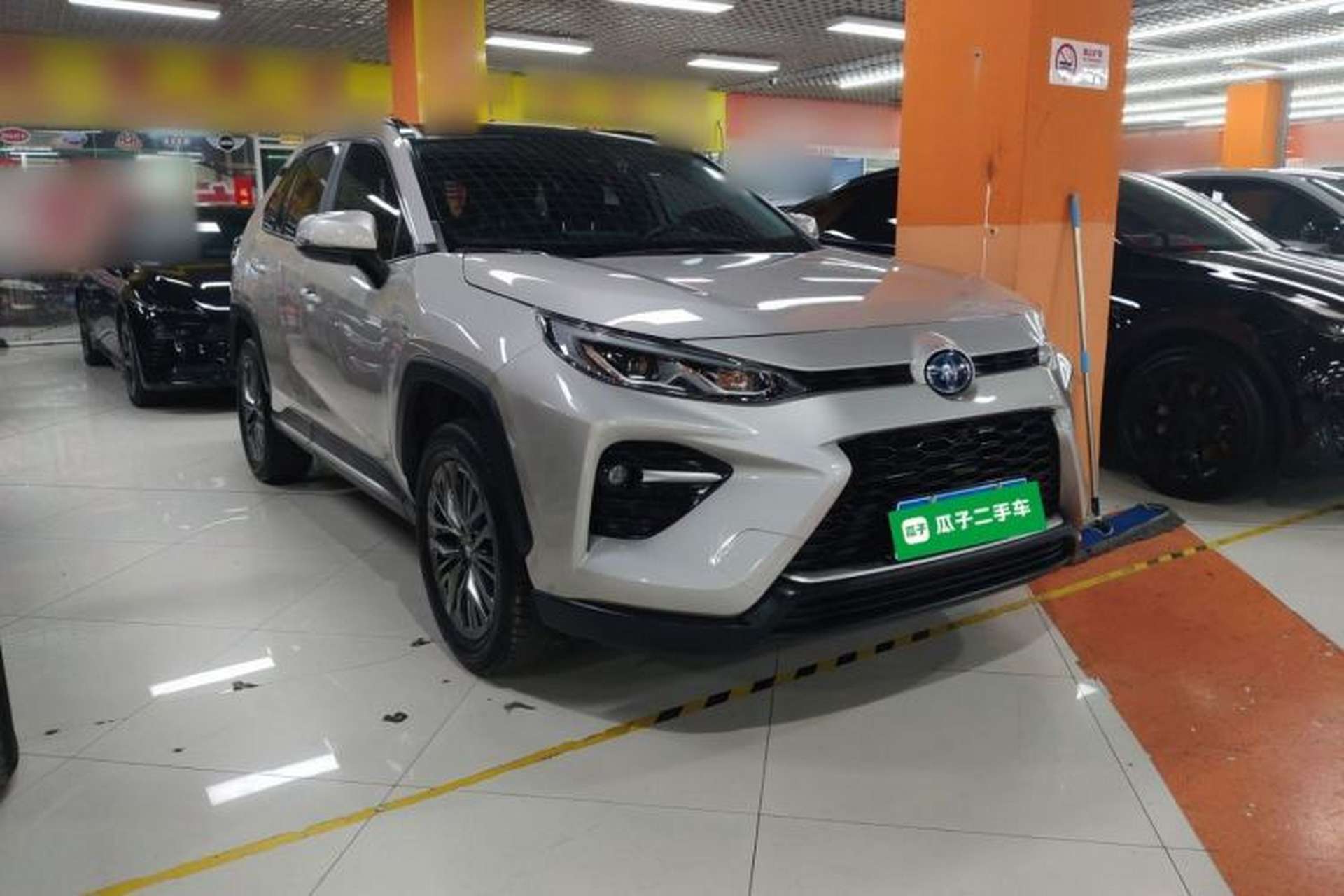 Used Toyota Wildlander 2023 Dual-Motor 2.5L E-CVT Two-Wheel Drive Luxury PLUS Edition Exterior 2