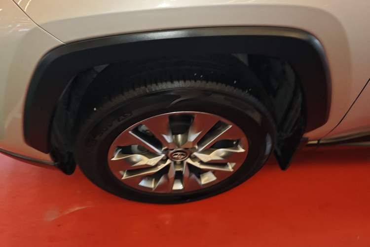 Used Toyota Wildlander 2023 2.0L CVT Two-Wheel Drive Leading Edition Exterior 4