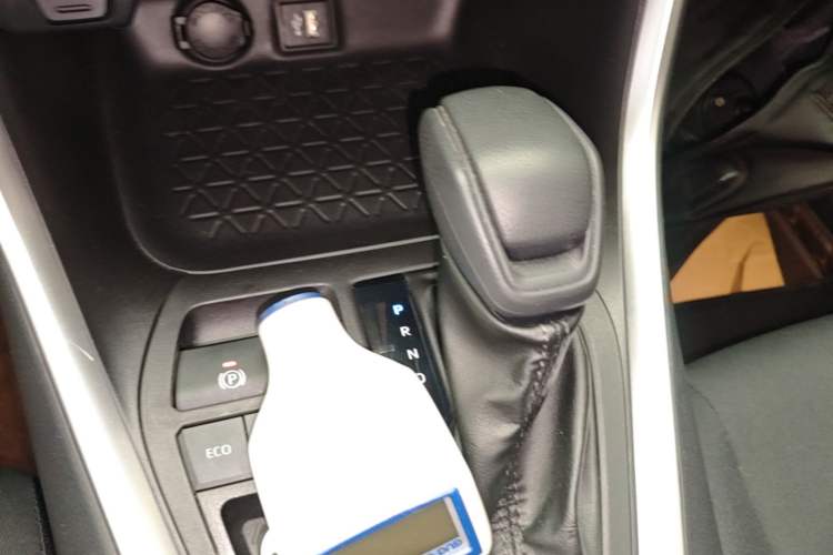 Used Toyota Wildlander 2023 2.0L CVT Two-Wheel Drive Leading Edition Gear Lever