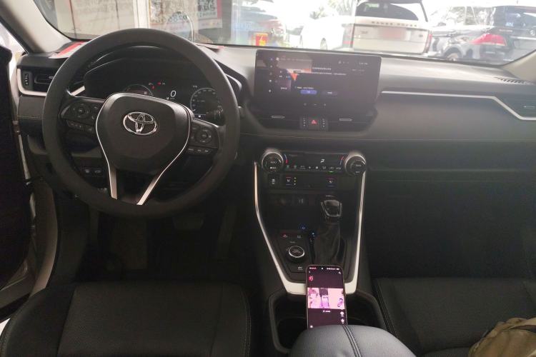 Used Toyota Wildlander 2023 Dual-Motor 2.5L E-CVT Four-Wheel Drive Prestige Edition Interior 2