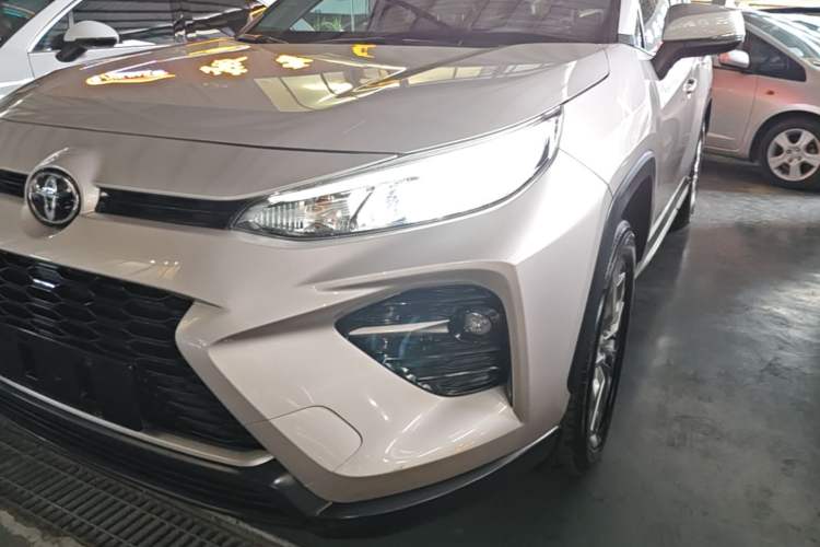 Used Toyota Wildlander 2023 2.0L CVT Two-Wheel Drive Urban Edition Left Front Headlight