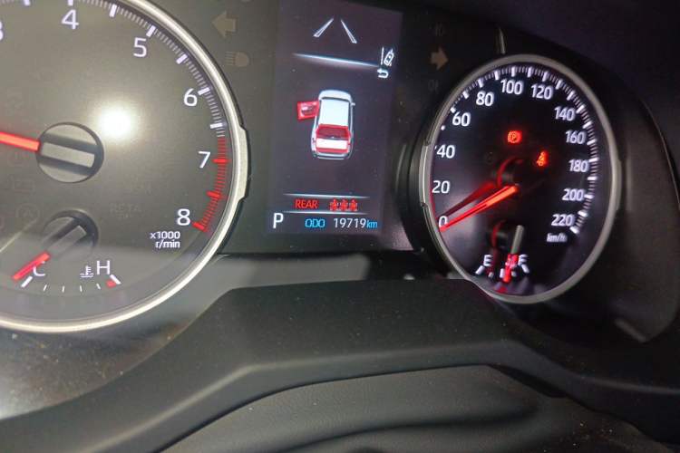 Used Toyota Wildlander 2023 2.0L CVT Two-Wheel Drive Urban Edition Odometer Close Up