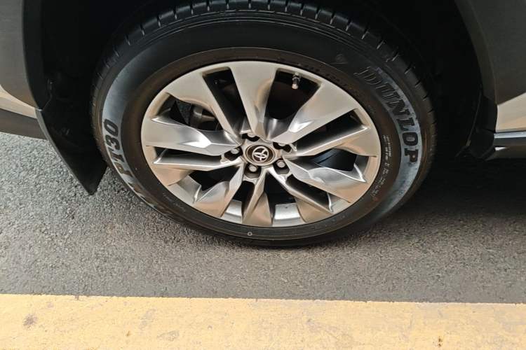 Used Toyota Wildlander 2023 2.0L CVT Two-Wheel Drive Leading Edition Right Rear Wheel Hub