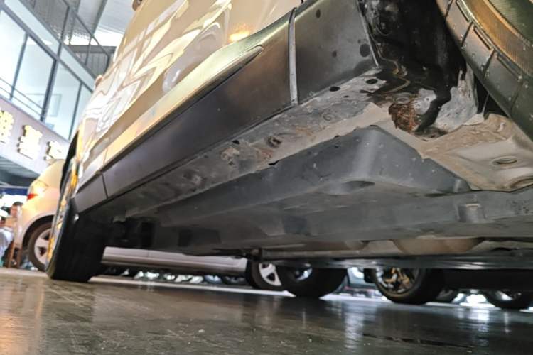 Used Toyota Wildlander 2023 2.0L CVT Two-Wheel Drive Urban Edition Right Side Sill