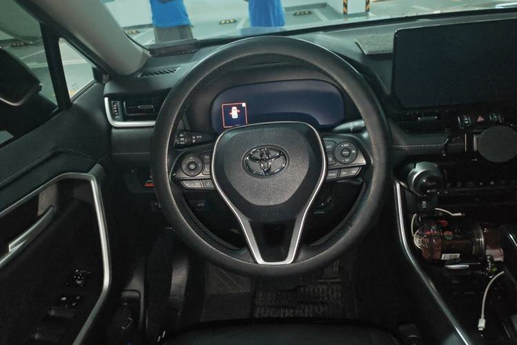 Used Toyota Wildlander 2023 2.0L CVT Two-Wheel Drive Luxury PLUS Edition Steering Wheel