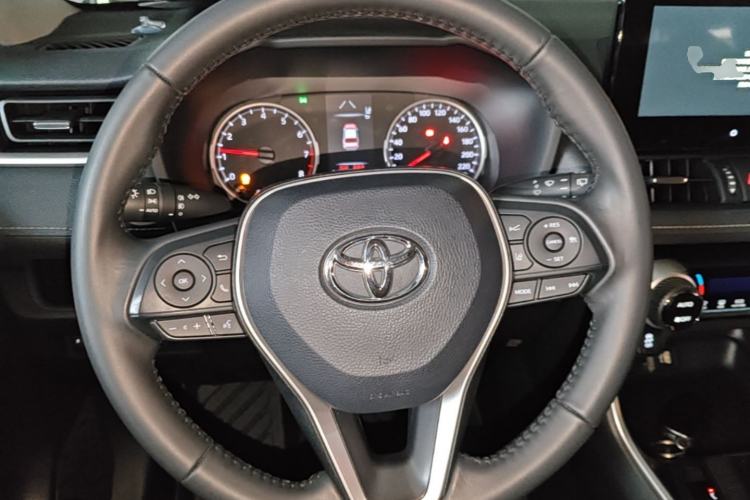 Used Toyota Wildlander 2023 2.0L CVT Two-Wheel Drive Urban Edition Steering Wheel
