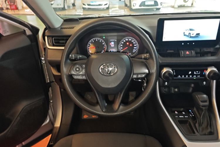 Used Toyota Wildlander 2023 2.0L CVT Two-Wheel Drive Leading Edition Steering Wheel