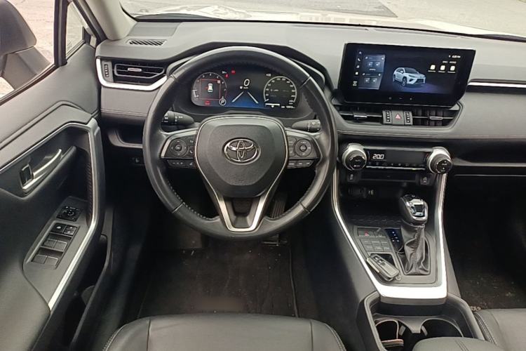 Used Toyota Wildlander 2023 2.0L CVT Two-Wheel Drive Luxury PLUS Edition Steering Wheel
