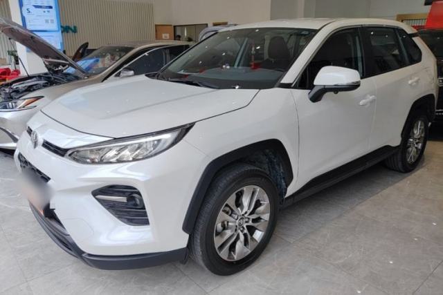 Used Toyota Wildlander 2023 2.0L CVT Two-Wheel Drive Leading Edition