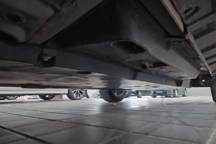 Used Toyota Wildlander 2023 2.0L CVT Two-Wheel Drive Urban Edition Chassis Front Left