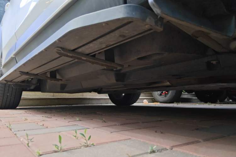 Used Toyota Wildlander 2023 2.0L CVT Two-Wheel Drive Luxury PLUS Edition Chassis Front Right