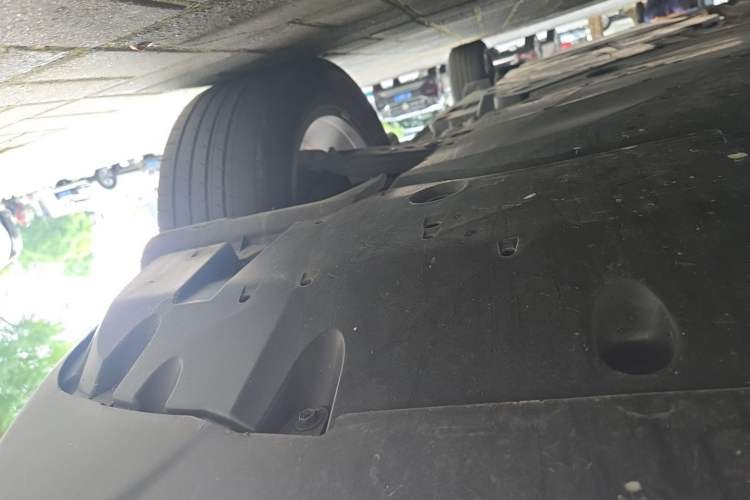 Used Toyota Wildlander 2023 Dual-Engine 2.5L E-CVT Two-Wheel Drive Urban Edition Chassis Rear Right
