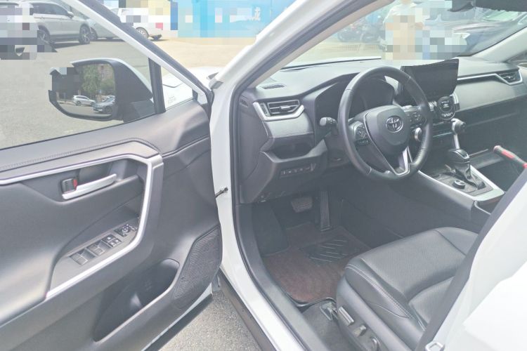 Used Toyota Wildlander 2023 Dual-Motor 2.5L E-CVT Four-Wheel Drive Prestige Edition Driver Seat