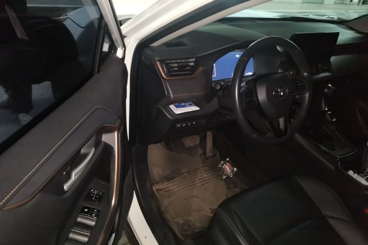 Used Toyota Wildlander 2023 2.0L CVT Two-Wheel Drive Luxury PLUS Edition Driver Seat