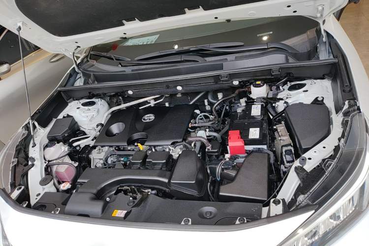 Used Toyota Wildlander 2023 2.0L CVT Two-Wheel Drive Leading Edition Engine Bay
