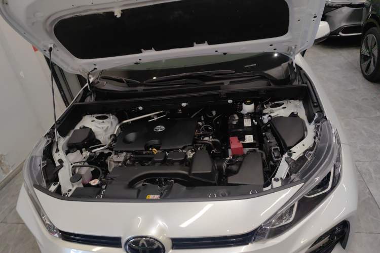 Used Toyota Wildlander 2023 2.0L CVT Four-Wheel Drive Luxury PLUS Edition Engine Bay