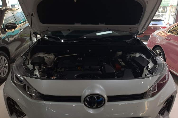 Used Toyota Wildlander 2023 2.0L CVT Four-Wheel Drive Luxury PLUS Edition Engine Bay