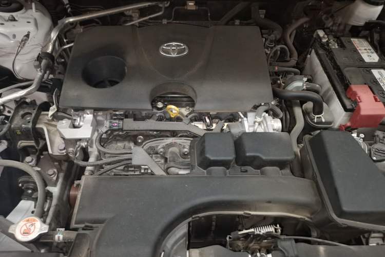 Used Toyota Wildlander 2023 2.0L CVT Two-Wheel Drive Luxury PLUS Edition Engine Bay