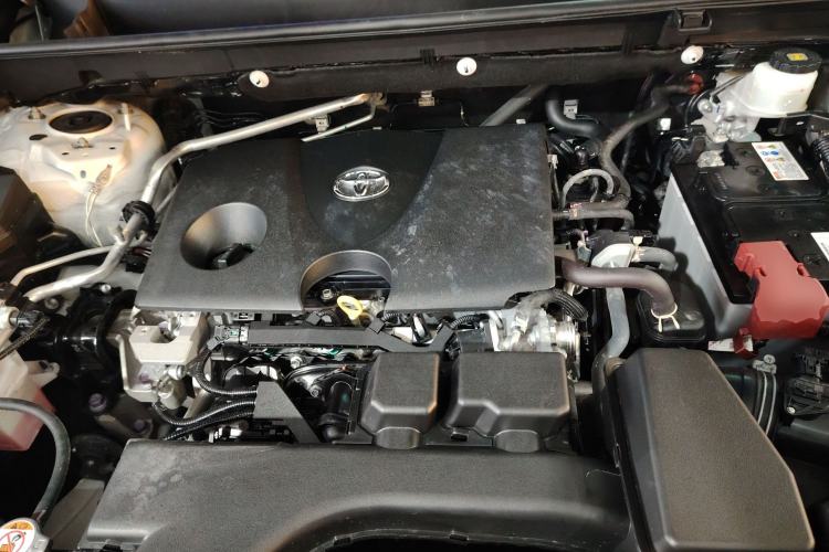 Used Toyota Wildlander 2023 2.0L CVT Four-Wheel Drive Luxury PLUS Edition Engine Bay