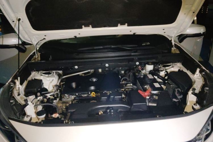 Used Toyota Wildlander 2023 2.0L CVT Four-Wheel Drive Luxury PLUS Edition Engine Bay