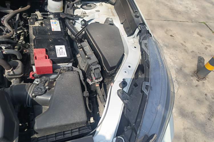 Used Toyota Wildlander 2023 2.0L CVT Two-Wheel Drive Luxury PLUS Edition Engine Bay Left
