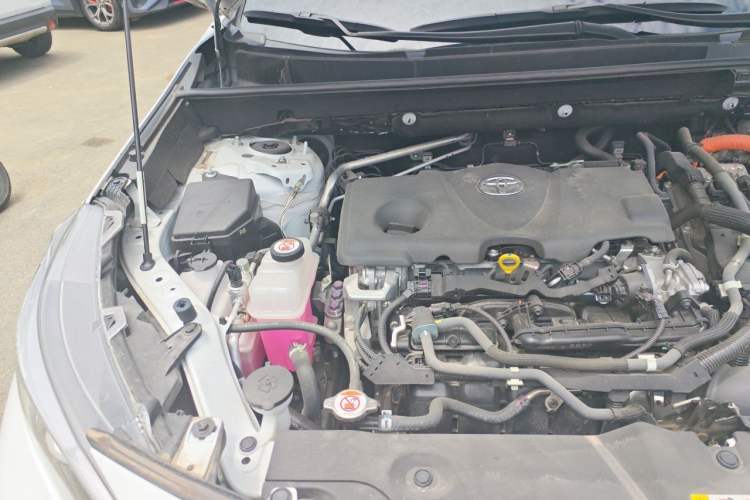Used Toyota Wildlander 2023 Dual-Motor 2.5L E-CVT Four-Wheel Drive Prestige Edition Engine Bay Right