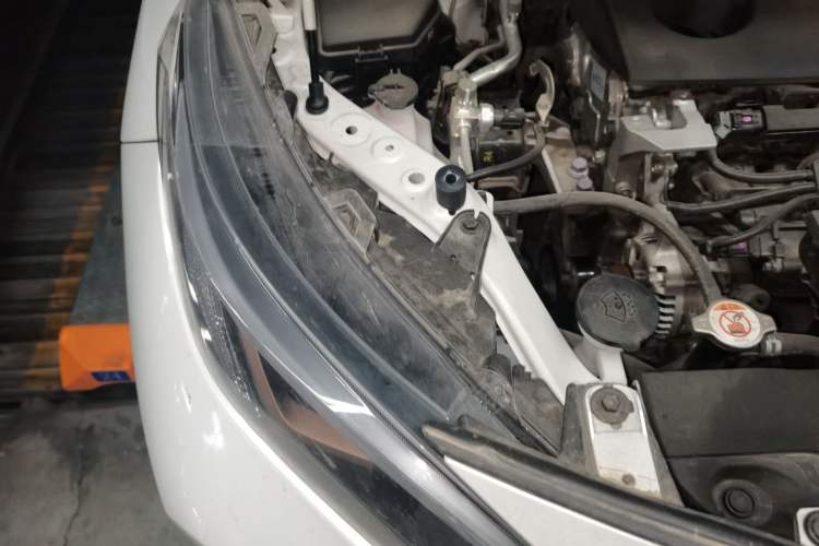 Used Toyota Wildlander 2023 2.0L CVT Two-Wheel Drive Luxury PLUS Edition Engine Bay Right