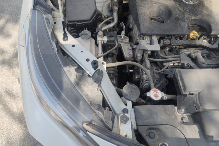 Used Toyota Wildlander 2023 2.0L CVT Two-Wheel Drive Luxury PLUS Edition Engine Bay Right