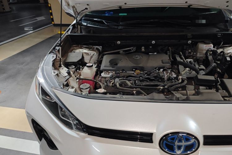 Used Toyota Wildlander 2023 Dual-Motor 2.5L E-CVT Two-Wheel Drive Luxury PLUS Edition Engine Bay Right