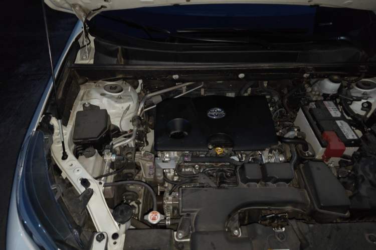 Used Toyota Wildlander 2023 2.0L CVT Two-Wheel Drive Luxury PLUS Edition Engine Bay Right