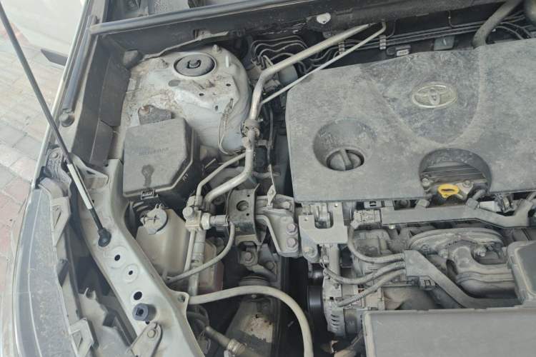 Used Toyota Wildlander 2023 2.0L CVT Two-Wheel Drive Luxury PLUS Edition Engine Bay Right