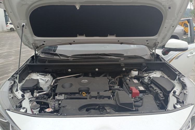 Used Toyota Wildlander 2023 2.0L CVT Two-Wheel Drive Luxury PLUS Edition Engine Bay