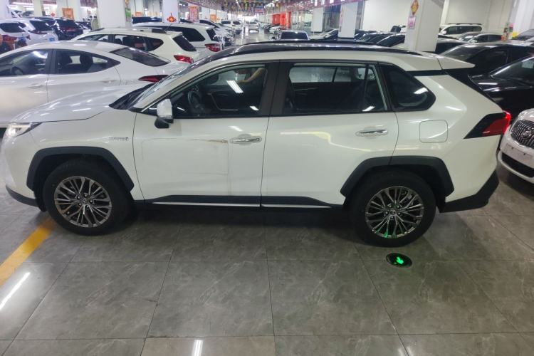 Used Toyota Wildlander 2023 Dual-Motor 2.5L E-CVT Four-Wheel Drive Prestige Edition Exterior 2