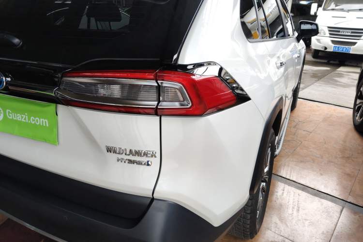 Used Toyota Wildlander 2023 Dual-Motor 2.5L E-CVT Four-Wheel Drive Prestige Edition Exterior 3