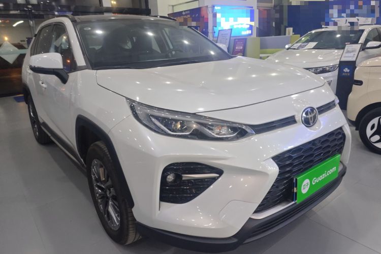 Used Toyota Wildlander 2023 2.0L CVT Four-Wheel Drive Luxury PLUS Edition Front Right 45 Deg